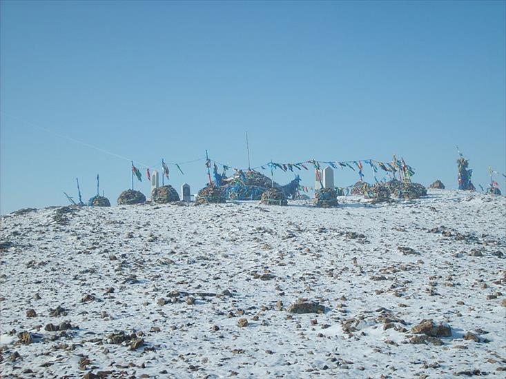 Azja Wewnetrzna Środkowa część ... - Mongol_shamanic_temple. Mongolska szamańska świątynia na Chingeltei Uul.jpg